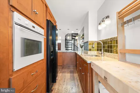 40 S Bentz St, Frederick, MD 21701 photo 12