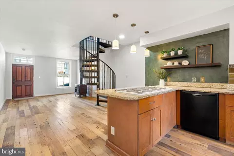 40 S Bentz St, Frederick, MD 21701 photo 8