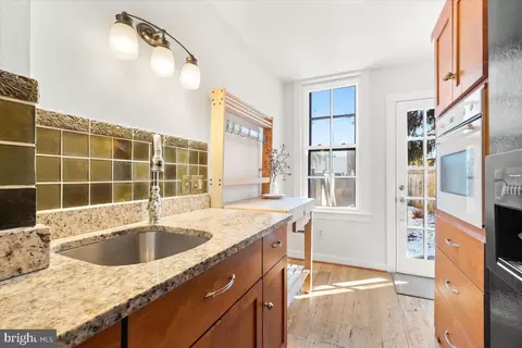 40 S Bentz St, Frederick, MD 21701 photo 10