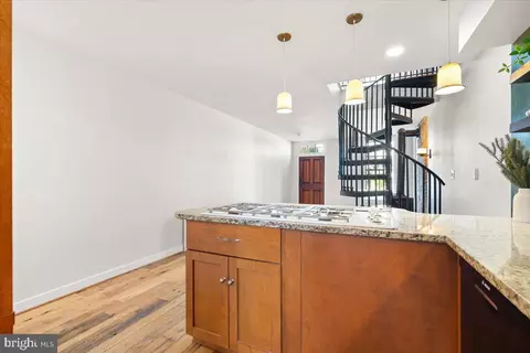 40 S Bentz St, Frederick, MD 21701 photo 11
