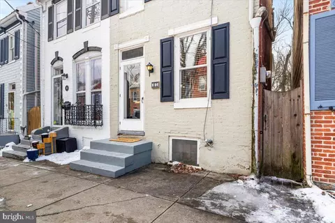 Exterior - 116 W Fourth St, Frederick, MD 21701 photo 4 of 8
