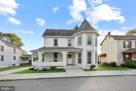 406 Brunswick St, Brunswick, MD 21716