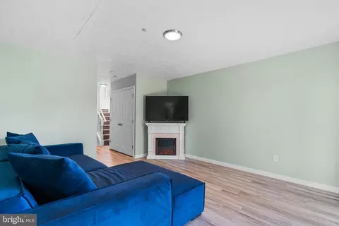 Living - 7112 Collinsworth Pl, Frederick, MD 21703 photo 5 of 5