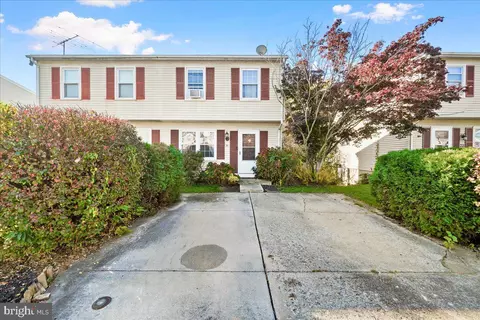 77 Wenner Dr, Brunswick, MD 21716