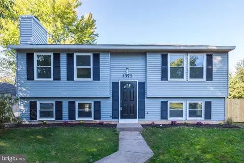 1377 Rollinghouse Dr, Frederick, MD 21703