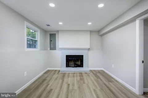 Living - 1377 Rollinghouse Dr, Frederick, MD 21703 photo 7 of 8