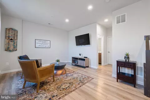 1801 Jameson Dr, Frederick, MD 21702 photo 3