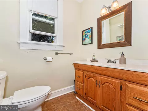 Bath - 209 W South St, Frederick, MD 21701 photo 1 of 5