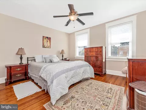 Bedroom - 209 W South St, Frederick, MD 21701 photo 3 of 9