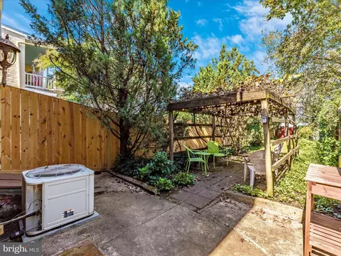 Exterior - 209 W South St, Frederick, MD 21701 photo 3 of 12