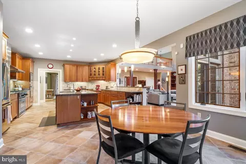 Kitchen - 4507 Shaff Ln, Frederick, MD 21703 photo 6 of 6