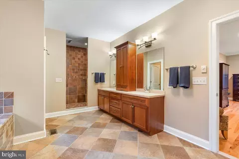 Entry Way - 4507 Shaff Ln, Frederick, MD 21703 photo 3 of 13