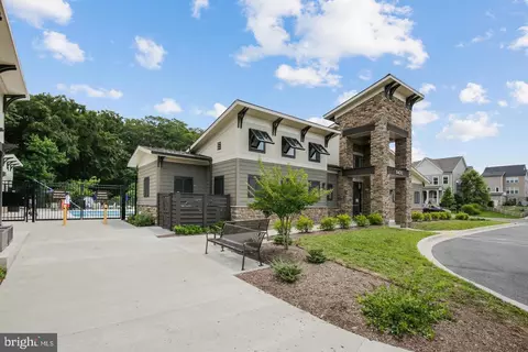 8482 Hedwig Ln, Frederick, MD 21704 photo 2