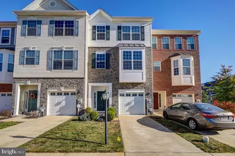 8482 Hedwig Ln, Frederick, MD 21704