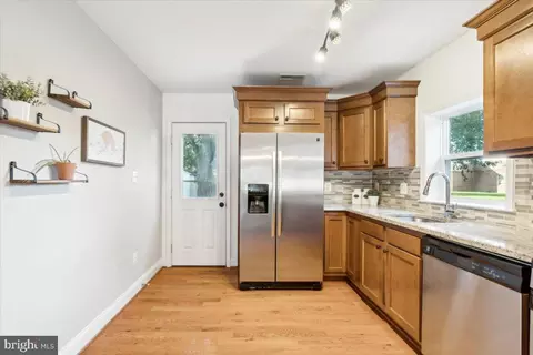 819 Trail Ave, Frederick, MD 21701 photo 5