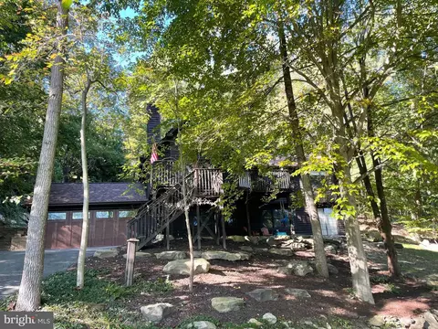 6822 Balmoral Overlook, New Market, MD 21774