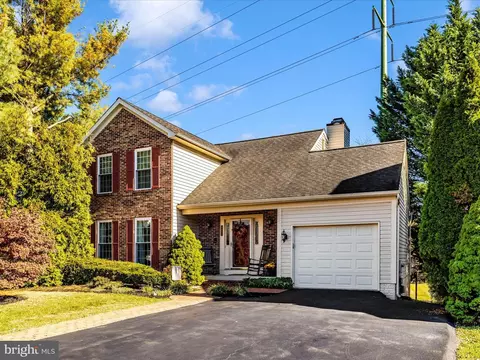 5003 Finch Ct, Frederick, MD 21703