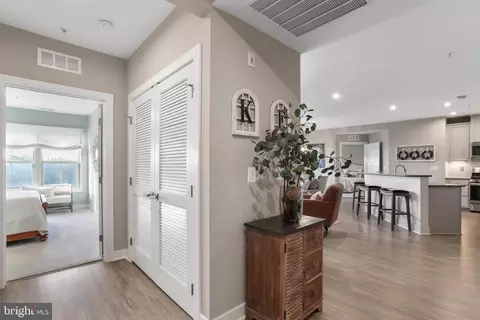 3272 Pine Needle Cir #301, Frederick, MD 21704 photo 25