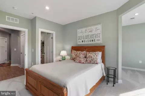 3272 Pine Needle Cir #301, Frederick, MD 21704 photo 27