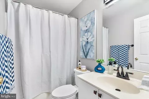 563 Primus Ct, Frederick, MD 21703 photo 11