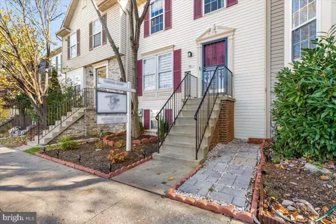 563 Primus Ct, Frederick, MD 21703 photo 2
