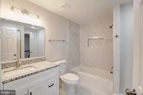 1700 Heather Ln, Frederick, MD 21702 photo 24