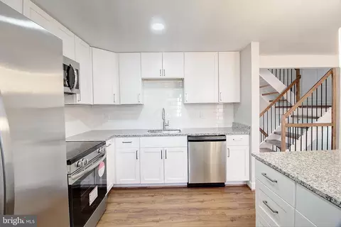 1700 Heather Ln, Frederick, MD 21702 photo 9