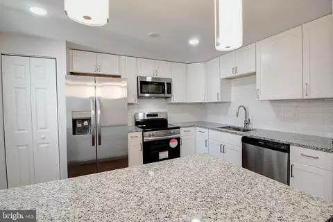 1700 Heather Ln, Frederick, MD 21702 photo 8