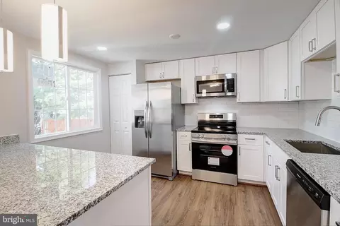 1700 Heather Ln, Frederick, MD 21702 photo 7
