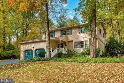 7206 James I Harris Memorial Dr, Frederick, MD 21702
