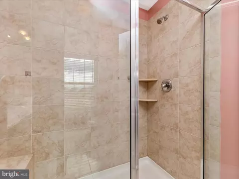 Bath - 6902 Representation Ln, Frederick, MD 21703 photo 2 of 4