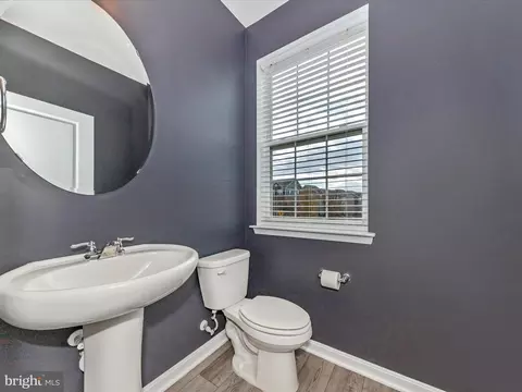 Bath - 6902 Representation Ln, Frederick, MD 21703 photo 1 of 4