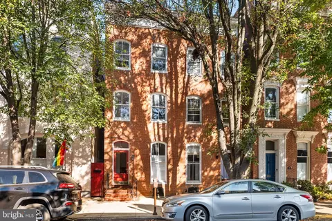 125 W 2nd St, Frederick, MD 21701 photo 1