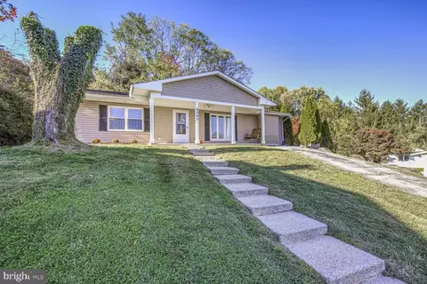 6092 Quartz Cir, Frederick, MD 21702