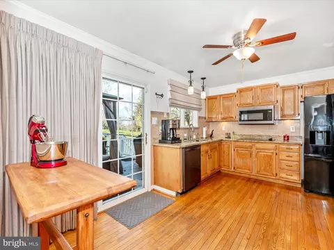 8005 Dustin Dr, Frederick, MD 21701 photo 17