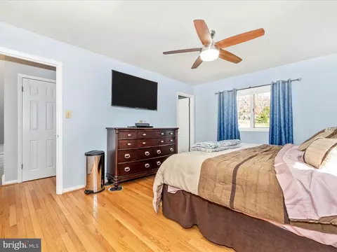 8005 Dustin Dr, Frederick, MD 21701 photo 21