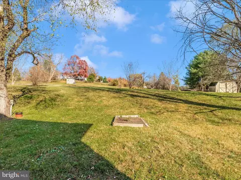 8005 Dustin Dr, Frederick, MD 21701 photo 45