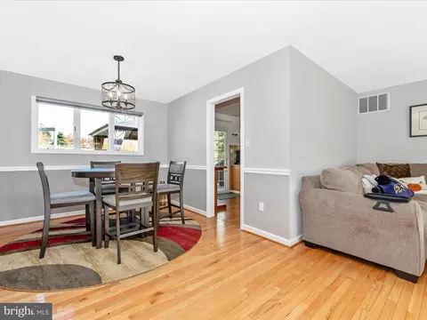 8005 Dustin Dr, Frederick, MD 21701 photo 8