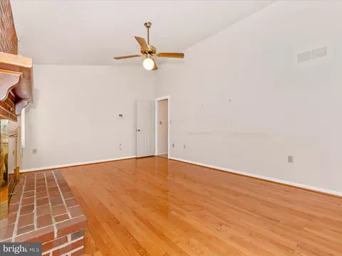 8170 Claiborne Dr, Frederick, MD 21702 photo 21