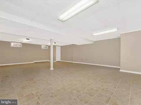 8170 Claiborne Dr, Frederick, MD 21702 photo 37