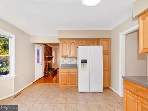 8170 Claiborne Dr, Frederick, MD 21702 photo 18