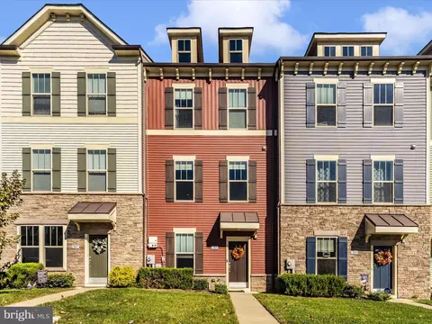1205 Lawler Dr, Frederick, MD 21702