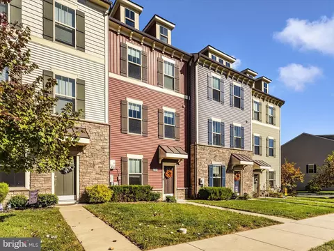 Exterior - 1205 Lawler Dr, Frederick, MD 21702 photo 10 of 17