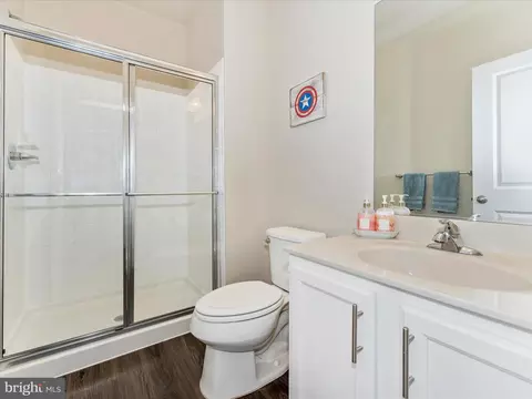 Bath - 1205 Lawler Dr, Frederick, MD 21702 photo 1 of 3