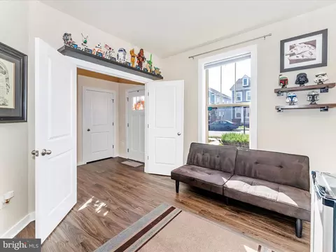 Entry Way - 1205 Lawler Dr, Frederick, MD 21702 photo 3 of 4