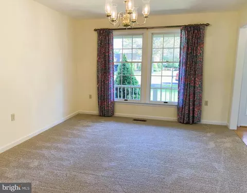 8202 Fox Hunt Ln, Frederick, MD 21702 photo 15