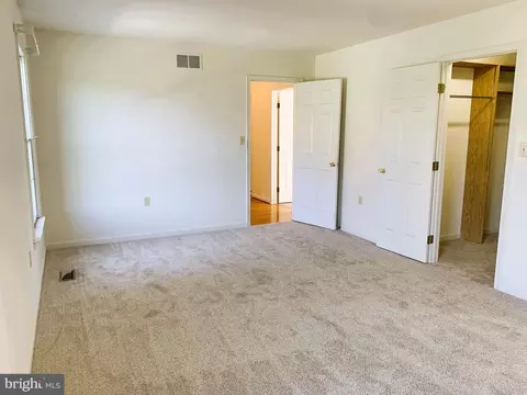 8202 Fox Hunt Ln, Frederick, MD 21702 photo 19