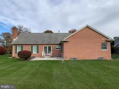 8202 Fox Hunt Ln, Frederick, MD 21702 photo 8