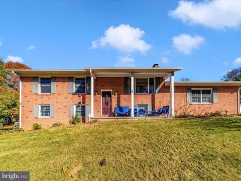9242 Oak Tree Cir, Frederick, MD 21701 photo 40