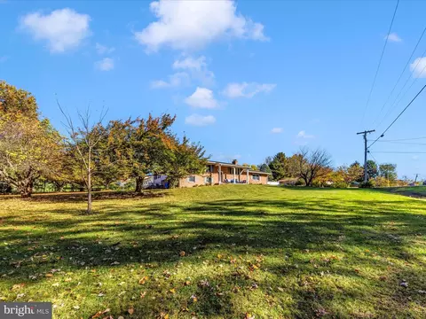 9242 Oak Tree Cir, Frederick, MD 21701 photo 44